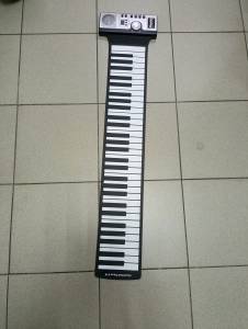 01-200285201: Flexible soft keyboard piano 61midi