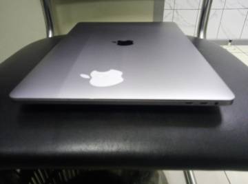 01-200309544: Apple macbook pro / a1990 /екр 15.4&#34;/ core i7 2,2ghz/ ram16gb / ssd512gb / graphics 630/ retina/ touch bar