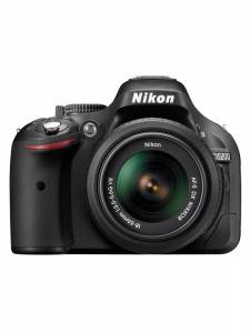 Фотоаппарат цифровой  Nikon d5200 nikon nikkor af-s 18-55mm 1:3.5-5.6gii vr ii dx