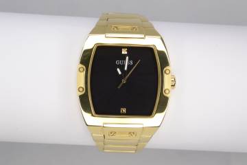 01-200191135: Guess gw0387g2