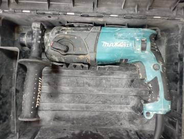 01-200092726: Makita hr2470