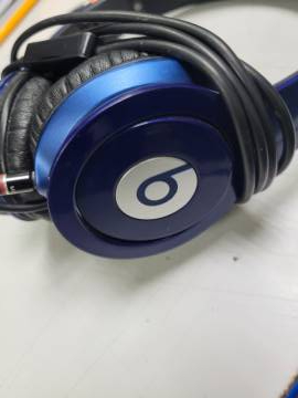 01-200181040: Monster beats by dr. dre solo hd