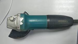 01-200240167: Makita ga5030