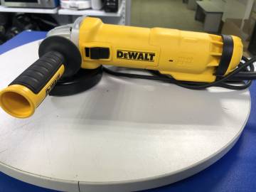 01-200223920: Dewalt dwe4237