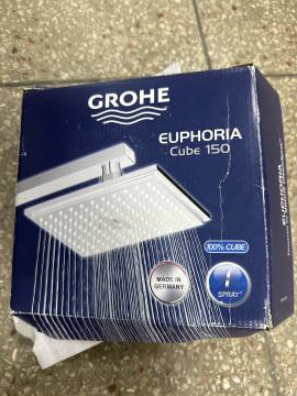 01-200100628: Grohe euphoria cube 150