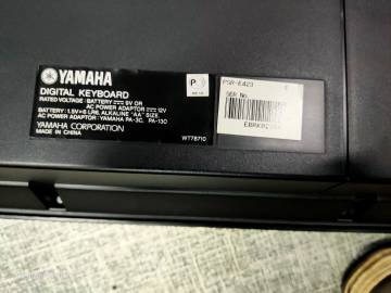 01-200143093: Yamaha psr-e423