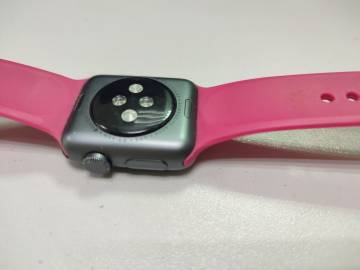 01-200171992: Apple watch series 3 38mm steel case