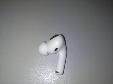 01-200189295: Apple airpods pro