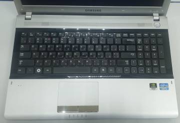 01-200196151: Samsung екр. 15,6/core i3 2330m 2,2ghz/ram3072mb/hdd320gb/dvd rw