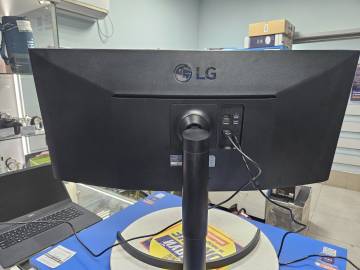 01-200207462: Lg ultrawide