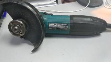 01-200240167: Makita ga5030