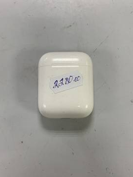 01-200235038: Apple airpods 2nd generation with charging case