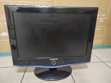 01-200284769: Samsung le19r71