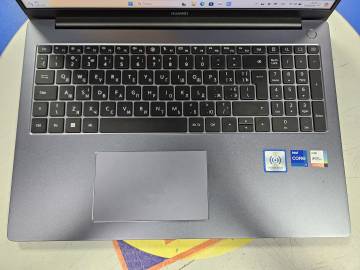 01-200213045: Huawei matebook 16s