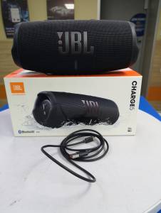 01-200227576: Jbl charge 5