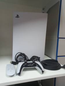 01-200213292: Sony playstation 5 825gb