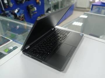 01-200236683: Dell latitude 5501 15.6&#34; i5-9400h 2,5ghz/ram16gb/ssd256gb/intel uhd graphics 630