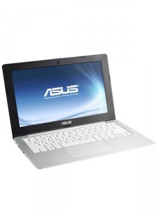 Ноутбук екран 15,6" Asus celeron 847 1,1ghz/ ram4096mb/ hdd500gb/