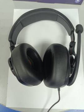 01-200160981: Jbl quantum 200