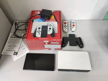 01-200143498: Nintendo switch oled