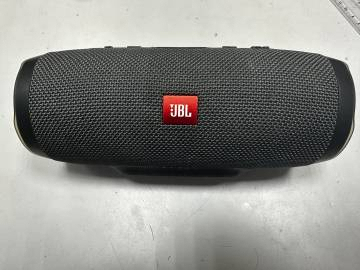 01-200208514: Jbl charge essential