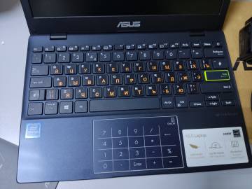 01-200263471: Asus celeron n4020/ram4гб/ssd32гб emmc