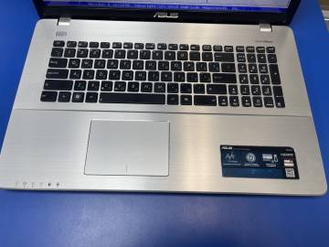 01-200256303: Asus core i3 4010u 1,7ghz/ram4gb/ssd256gb/dvdrw