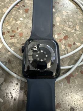 01-200112679: Apple watch series 7 45mm