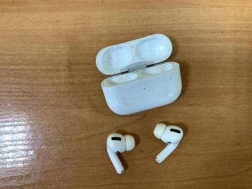 01-200121572: Apple airpods pro a2190,a2084+a2083 2019г