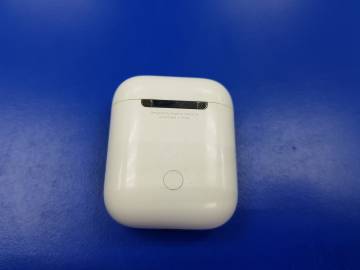 01-200247837: Apple airpods 2nd generation with charging case