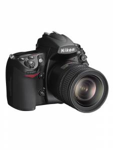 Nikon d700 nikon nikkor af-s dx 18-140mm f/3.5-5.6g ed vr