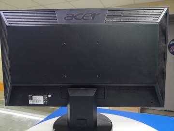 01-200106453: Acer v233hbd