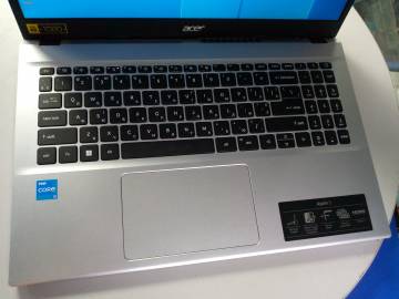 01-200233271: Acer єкр. 15,6/ core i3-1215u/ ram8gb/ ssd512gb/ intel uhd