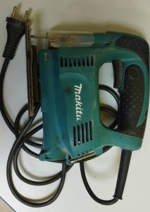 01-200294876: Makita 4327