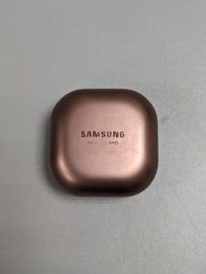01-200065556: Samsung galaxy buds live sm-r180