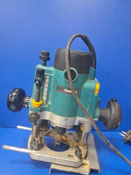 01-200161320: Makita rp1110c