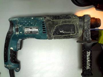 01-200177672: Makita hr2470