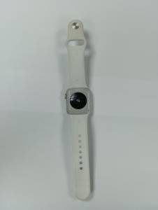 01-200211627: Apple watch se 2 gps 40mm aluminum case with sport