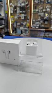 01-200193491: Apple airpods 2nd generation with charging case