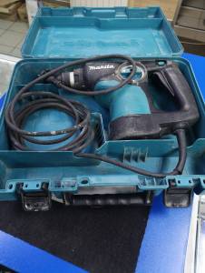 01-200268084: Makita hr2810