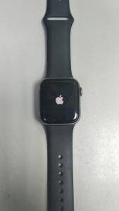 01-200112601: Apple watch series 5 40mm aluminum case