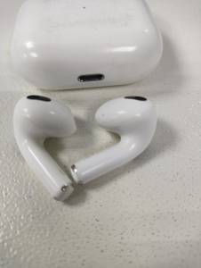 01-200198487: Apple airpods 3rd generation