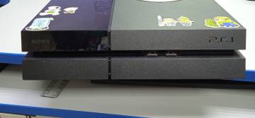 01-200206205: Sony playstation 4 500gb