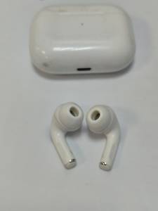 01-200118696: Apple airpods pro