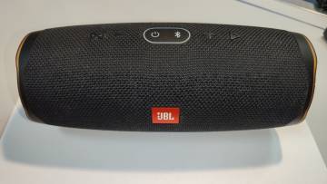 01-200282710: Jbl charge 4