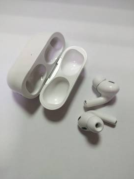 01-200297785: Apple airpods pro 2nd generation with magsafe charging case usb-c