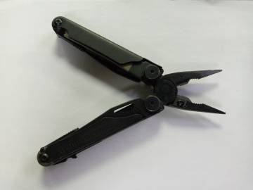 01-200214004: Leatherman wave plus