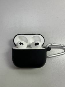 01-200213140: Apple airpods 3rd generation