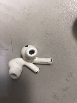 01-200215323: Apple airpods pro