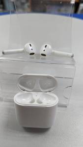 01-200193491: Apple airpods 2nd generation with charging case